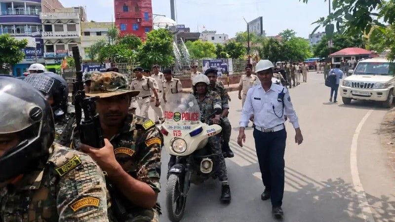 गोपालगंज में Neet Paper Leak प्रदर्शन हिंसा मामले में पुलिस की बड़ी कार्रवाई, तीन आरोपी गिरफ्तार, न्यायिक हिरासत में भेजे गए