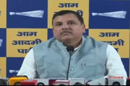 गुजरात BAMS Paper Leak पर सियासत तेज, AAP सांसद संजय सिंह ने BJP सरकार पर लगाए गंभीर आरोप