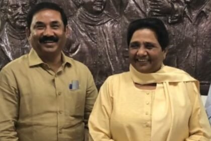 मायावती का बड़ा एक्शन: आकाश आनंद के ससुर अशोक सिद्धार्थ BSP से निष्कासित, संगठन में फिर बड़ी कार्रवाई