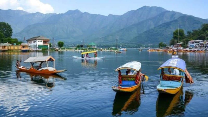 Article 370 हटने के सात साल: सुरक्षा से विकास तक, कितना बदला जम्मू-कश्मीर?