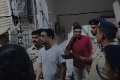 खगड़िया में फर्जी IAS के घर छापा