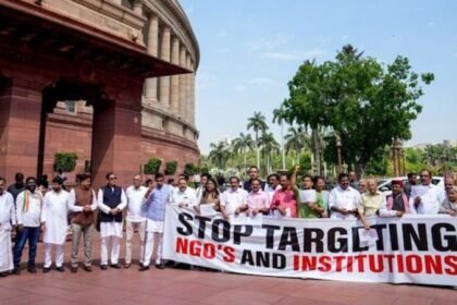 FCRA संशोधन बिल 2026: क्यों मचा बवाल, क्या हैं नए बदलाव?