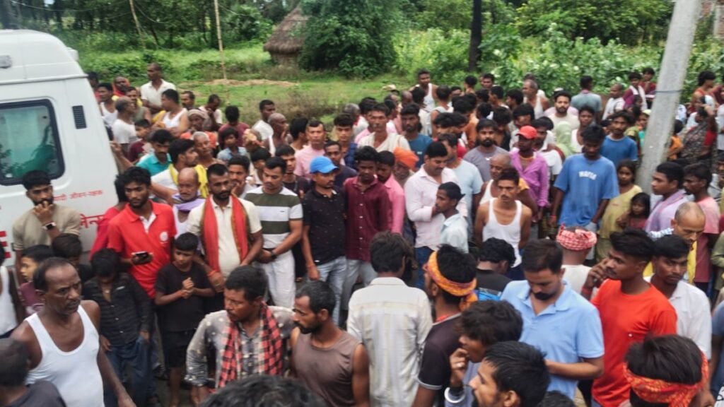रजौली में ठनका गिरने से 3 मजदूरों की मौत, धान रोपनी के दौरान हादसा