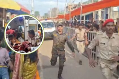 लखीसराय के अशोक धाम मंदिर में भगदड़ के बाद का दृश्य