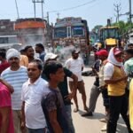 आरा में जलजमाव पर बवाल, आगजनी कर हाईवे जाम