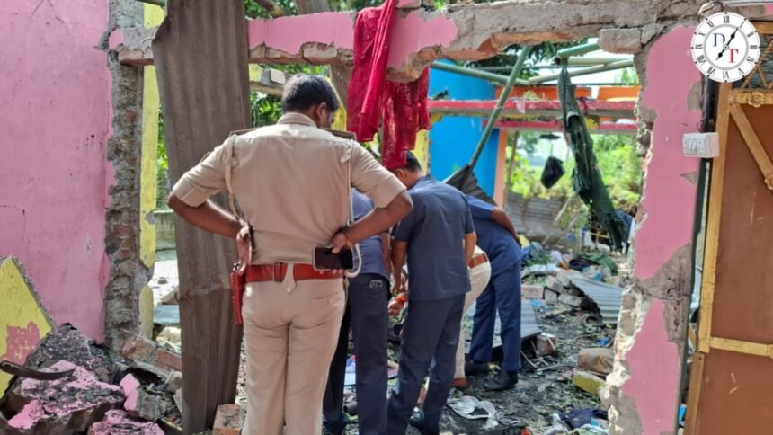 अररिया में पटाखों में विस्फोट, मकान क्षतिग्रस्त