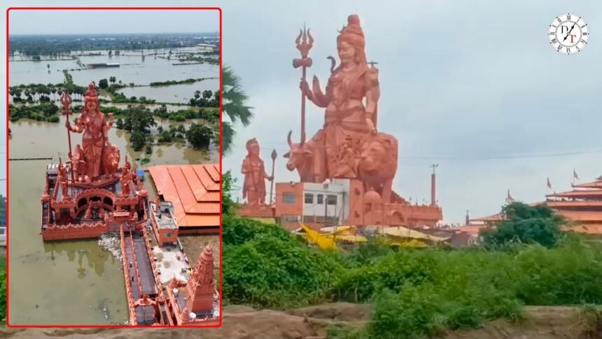 चंडासी के अर्धनारीश्वर मंदिर परिसर में पहुंचा बाढ़ का पानी
