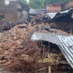 साहेबपुर कमाल के श्रीनगर गांव में कच्चा मकान गिरने की घटना