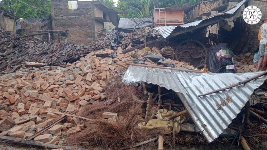 साहेबपुर कमाल के श्रीनगर गांव में कच्चा मकान गिरने की घटना