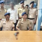 बखरी में पुलिस कार्रवाई के दौरान देसी कट्टा और कारतूस बरामद
