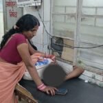 बिदुपुर कच्ची दरगाह सिक्स लेन पर सड़क हादसे के बाद क्षतिग्रस्त कार