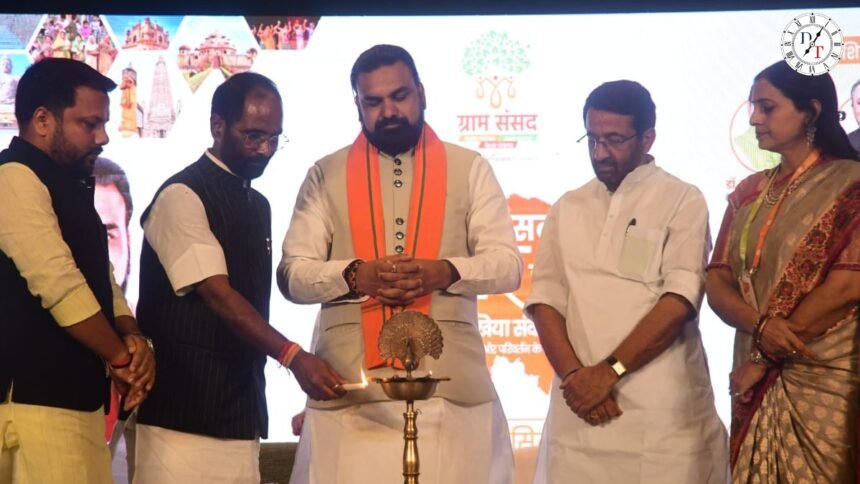 बिहार के मुख्यमंत्री सम्राट चौधरी पंचायत टैक्स और ग्रामीण विकास पर बोलते हुए