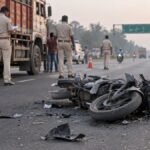 गोपालगंज के NH-27 पर बाइक सवार दो दोस्तों की सड़क हादसे में मौत