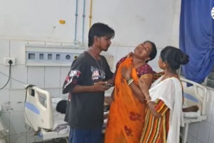 जमुई में 102 एंबुलेंस में ऑक्सीजन की कमी के आरोप के बाद छात्र की मौत