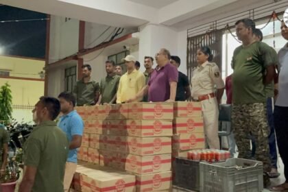 जमुई में डाक पार्सल वाहन से 2760 कैन बीयर बरामद