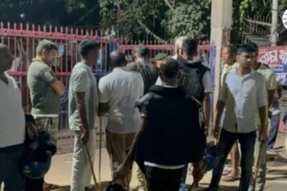 जमुई के झाझा में गणेश विसर्जन के दौरान पुलिस पर पथराव