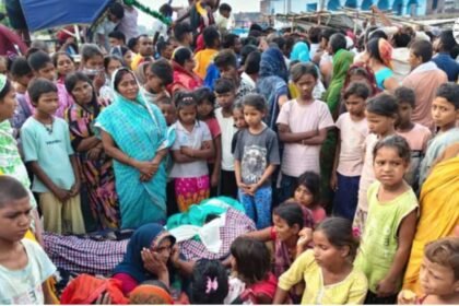 लखीसराय के नवाबगंज में बच्ची की मौत के बाद NH-80 पर सड़क जाम