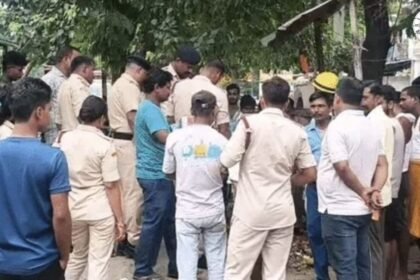 बिहारशरीफ के मेहरपर में जमीन से उठती आग की लपटें