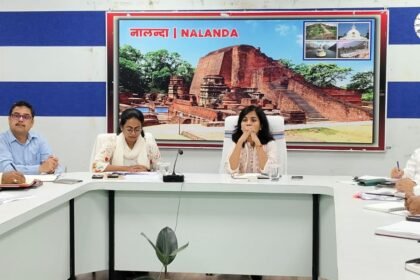 नालंदा डीएम उदिता सिंह की समीक्षा बैठक