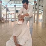 राजगीर के जैन मंदिर में सोहम मुनि जी महाराज का केश लोच