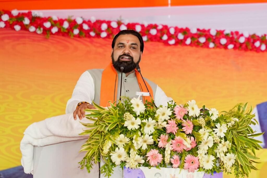 पितृपक्ष मेला 2026: गयाजी पहुंचे CM सम्राट चौधरी, श्रद्धालुओं के स्वागत पर जोर, विष्णुपद कॉरिडोर पर 3500 करोड़ का प्लान