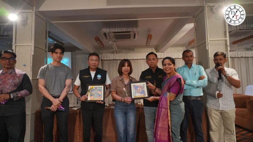 थाईलैंड के 28 सदस्यीय प्रतिनिधिमंडल का बिहार के बौद्ध पर्यटन स्थलों का दौरा