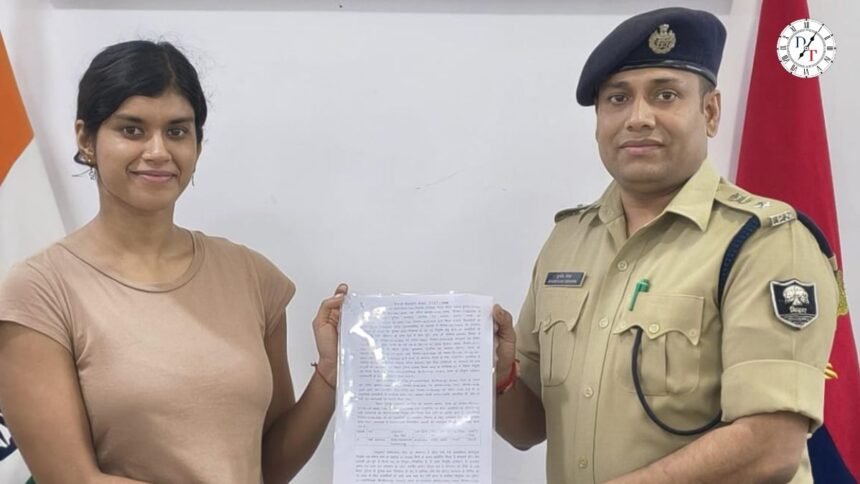 तैराकी में तीन गोल्ड जीतने वाली माही श्वेतराज बनीं पुलिस अवर निरीक्षक
