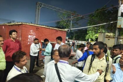 दानापुर स्टेशन पर रेलवे का विशेष टिकट जांच अभियान