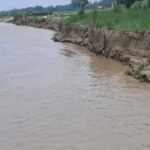 सारण के मांझी में बढ़ा सरयू नदी का जलस्तर