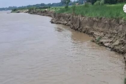 सारण के मांझी में बढ़ा सरयू नदी का जलस्तर