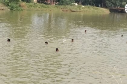 Rohtas कलश यात्रा से पहले नहर में नहाने गई किशोरी तेज धारा में बही