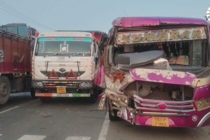 Nalanda Road Accident: बस और ट्रक की भिड़ंत में तीन यात्री घायल