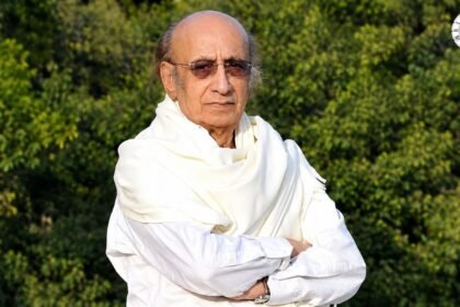 निदा फ़ाज़ली की ऐतिहासिक तस्वीर, प्रसिद्ध उर्दू शायर और गीतकार