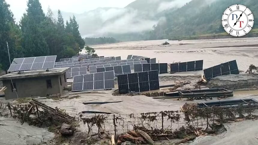 भूटान में ग्लेशियर झील फटने से मो छू नदी में आई अचानक बाढ़ और उत्तर बंगाल के सीमावर्ती इलाकों में बढ़ा खतरा।