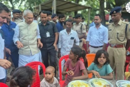 Saran Flood - सारण बाढ़ राहत व्यवस्था का डिप्टी सीएम ने लिया जायजा