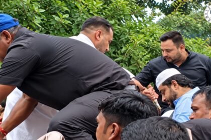 Tejashwi Yadav Raj Bhavan March Bihar