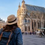 Vienna Travel के दौरान पर्यटक और शहर के प्रमुख पर्यटन स्थल